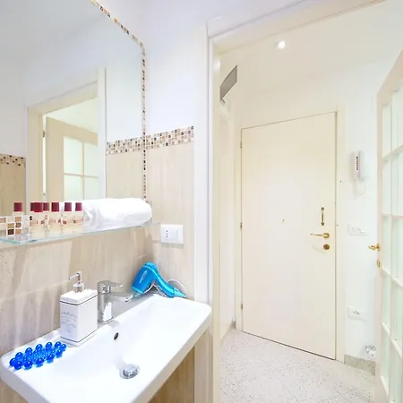 Dolcevita N 465 Biennale Benátky